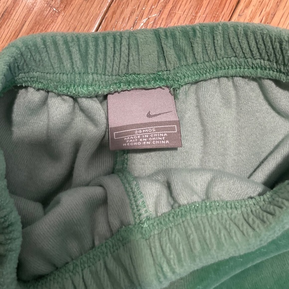 Nike 24M Green Velour Jumpsuit – Soft, Cozy, Slight Fade - Picture 4 of 9